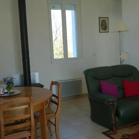 Avec Jardin Pour 2 A 5 Personnes Vakantiehuis Julos